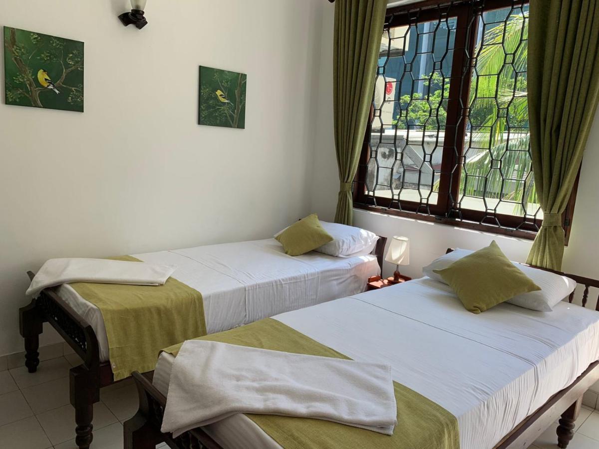 Elegance Oasis, Colombo 3酒店 外观 照片
