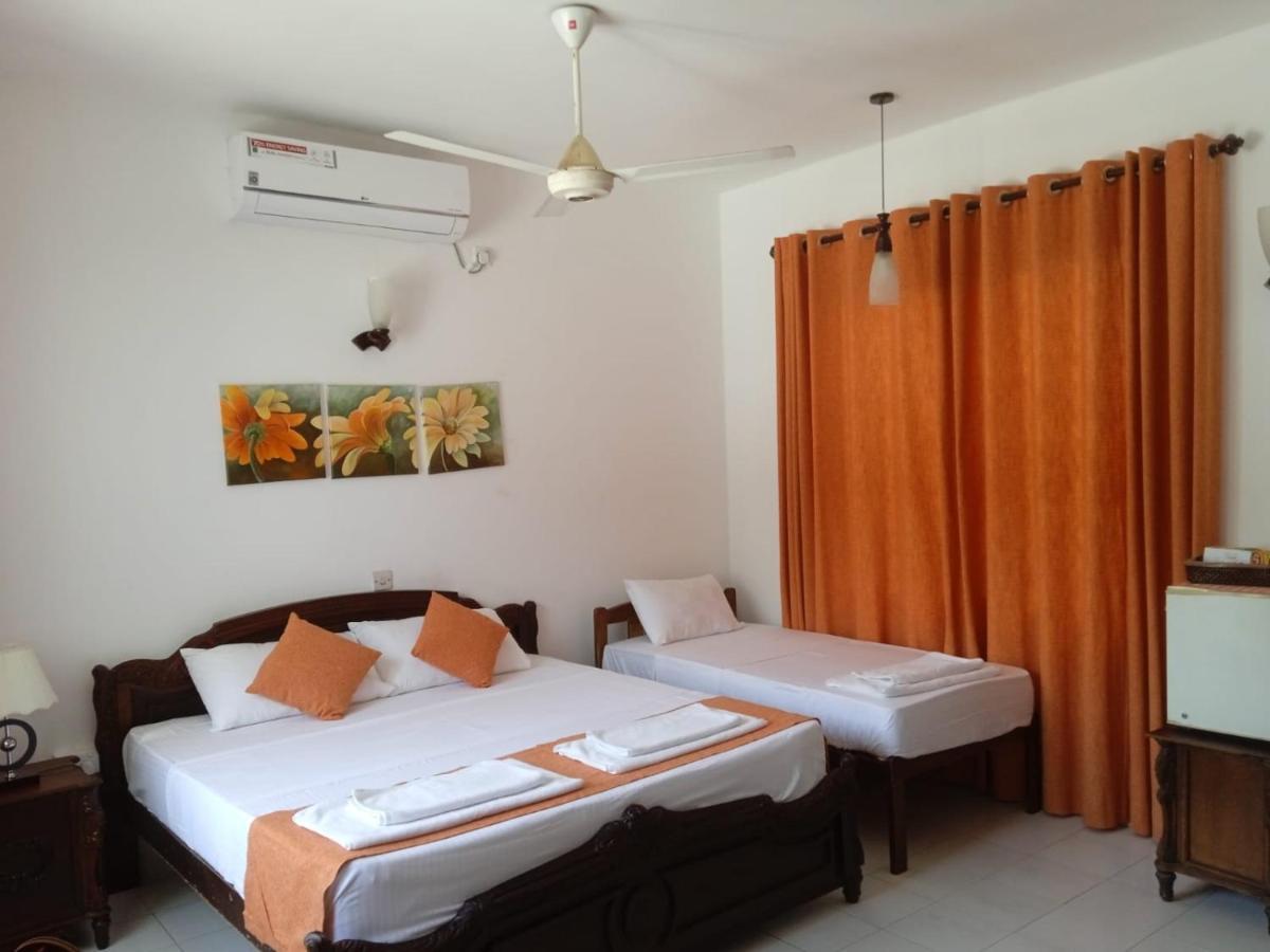 Elegance Oasis, Colombo 3酒店 外观 照片